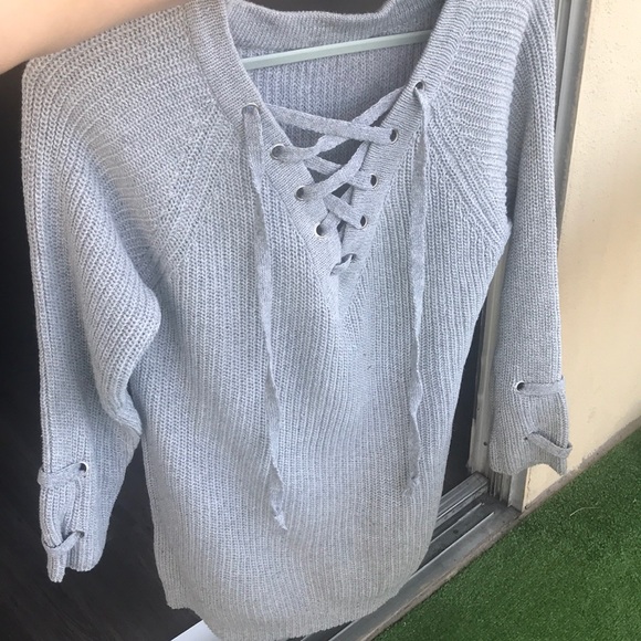 LAST1️⃣Gray Lace Up Oversized Knit Sweater - Picture 3 of 8